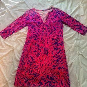 Stunning Lilly Pulitzer Coral Print Dress - Size Medium
